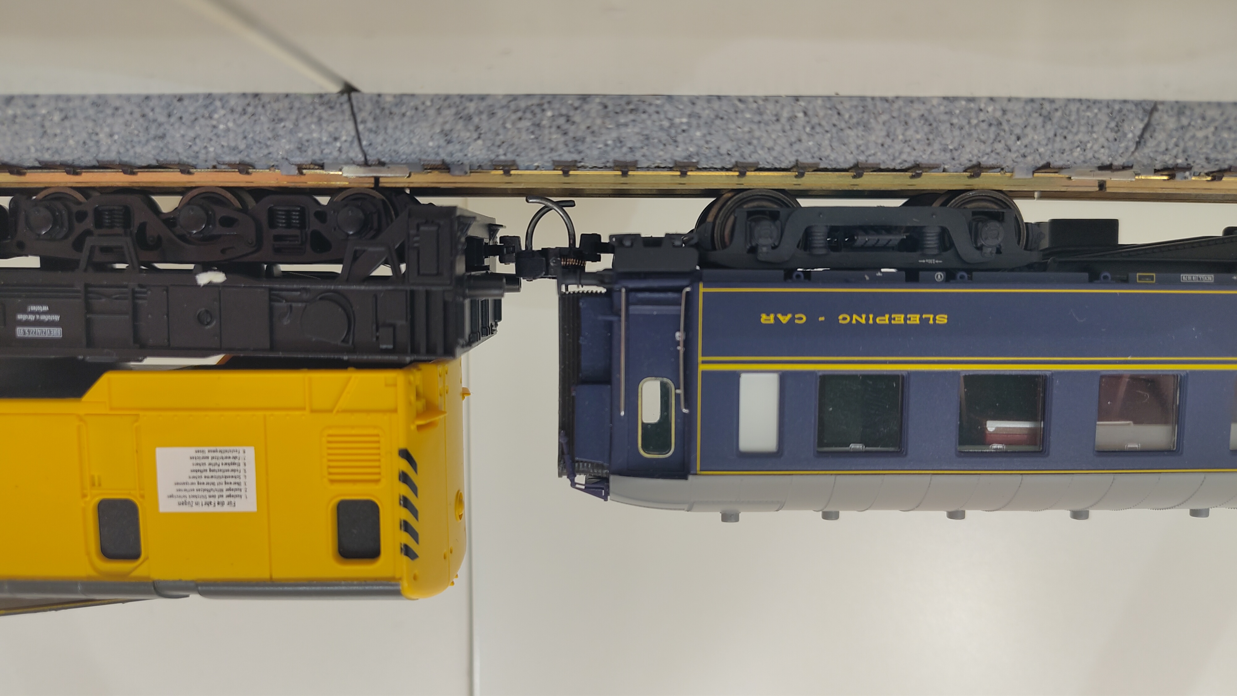 Type F coach with a Roco Crane