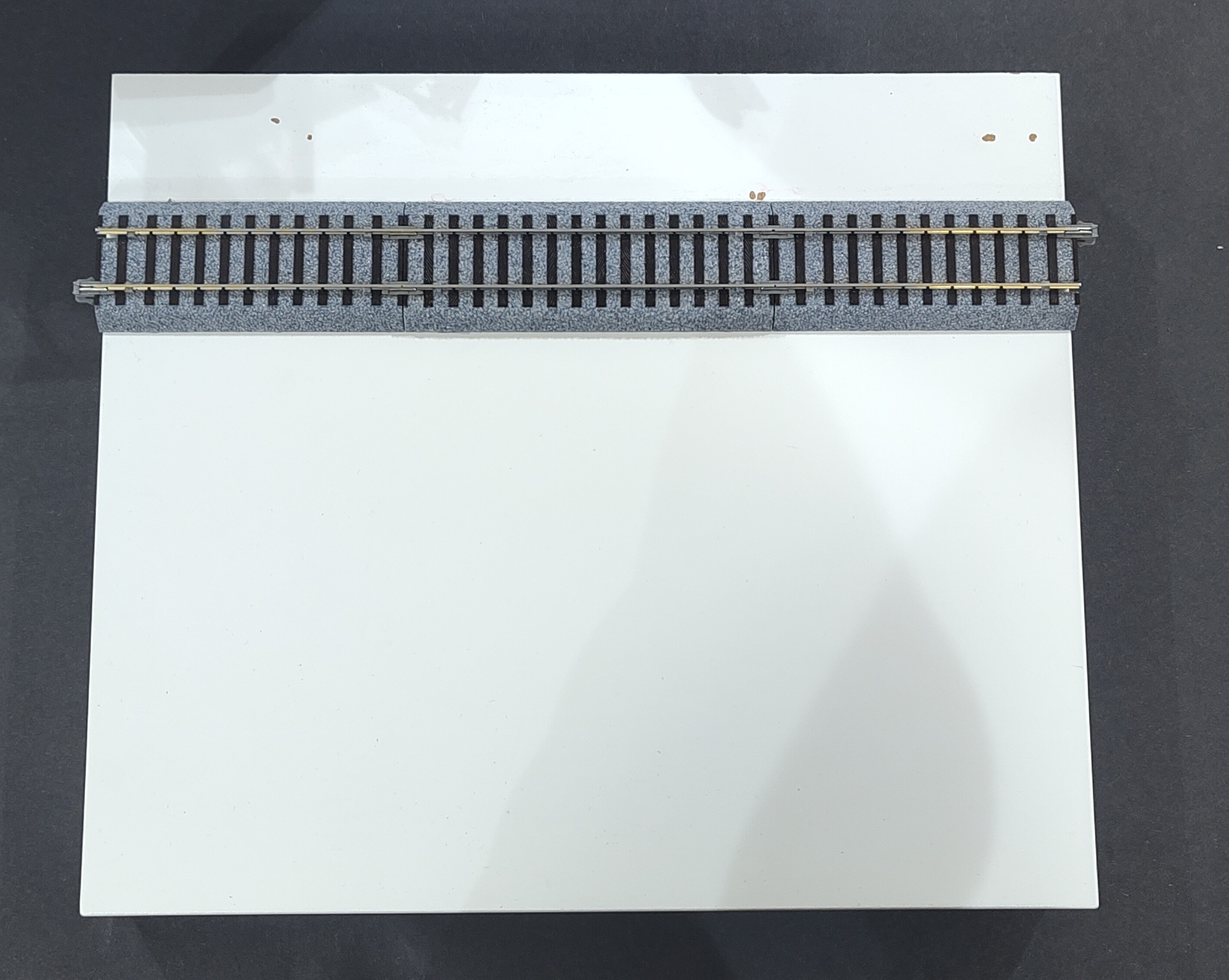 The first LUCK module - a bare LUCK300 with track but no scenery.