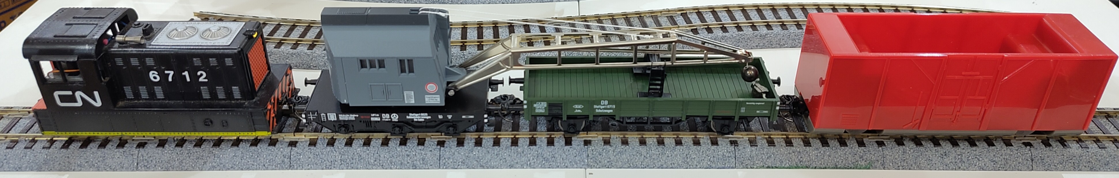 The unitrack test train. Details in post.